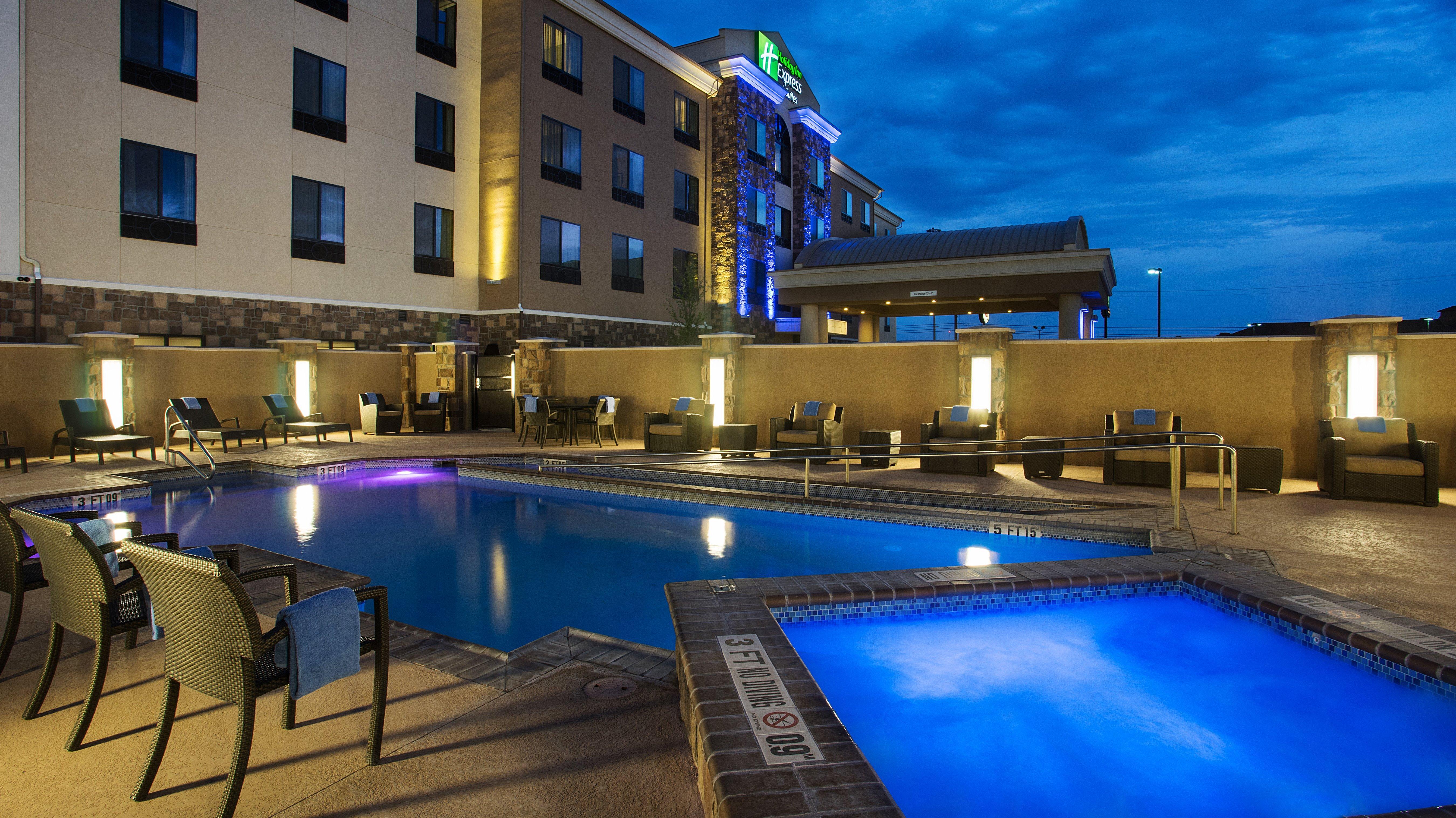 Holiday Inn Express & Suites Midland South I-20 By Ihg Exterior foto